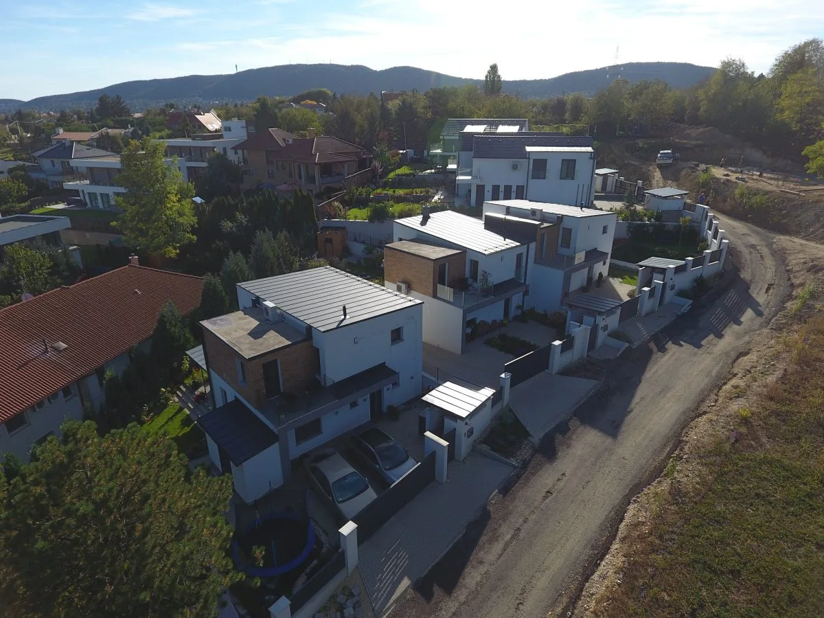Szélfű Street Homes — 3