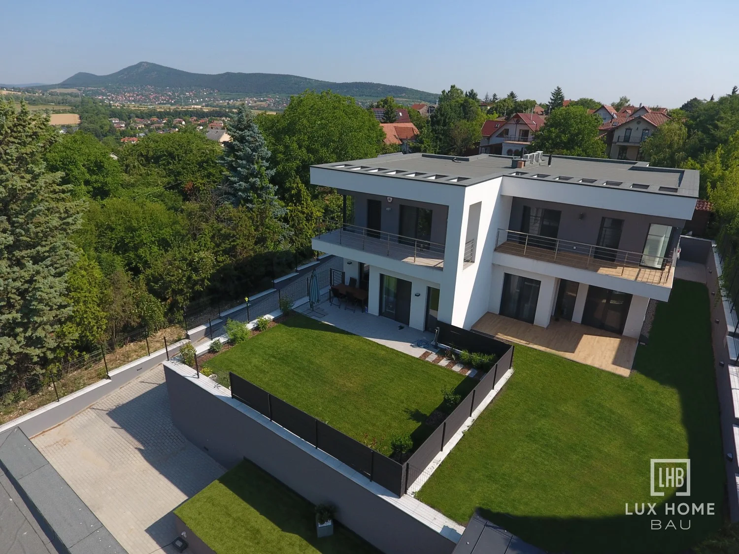 Ürömfű Street Homes — 5